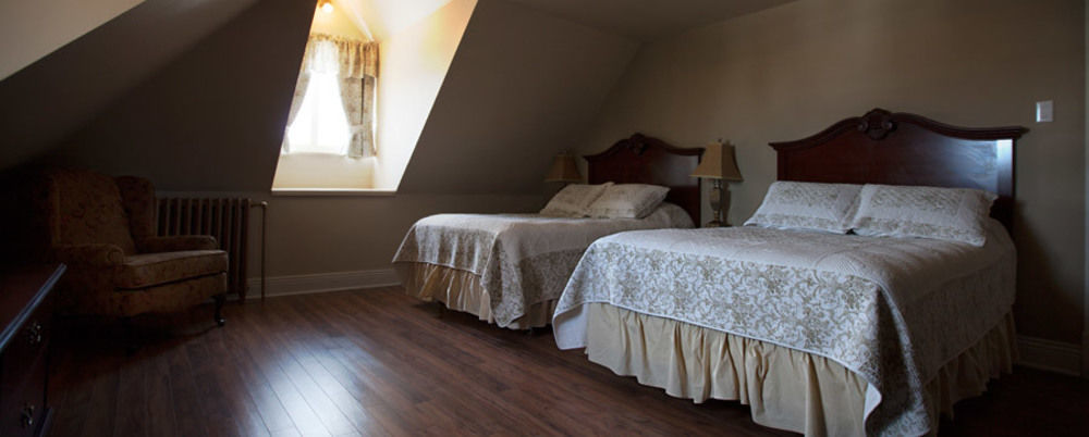 Auberge Chateau Lamontagne Sainte Anne-des-Chênes 外观 照片