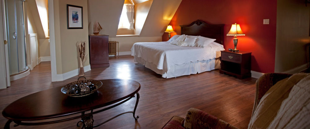 Auberge Chateau Lamontagne Sainte Anne-des-Chênes 外观 照片